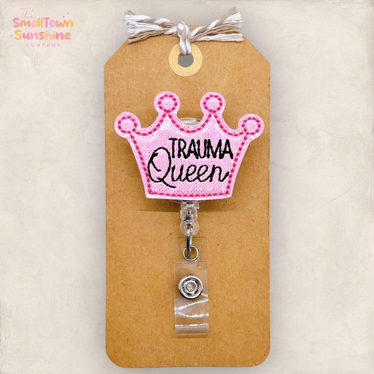 Trauma Queen Badge Reel - pink: Black / Swivel