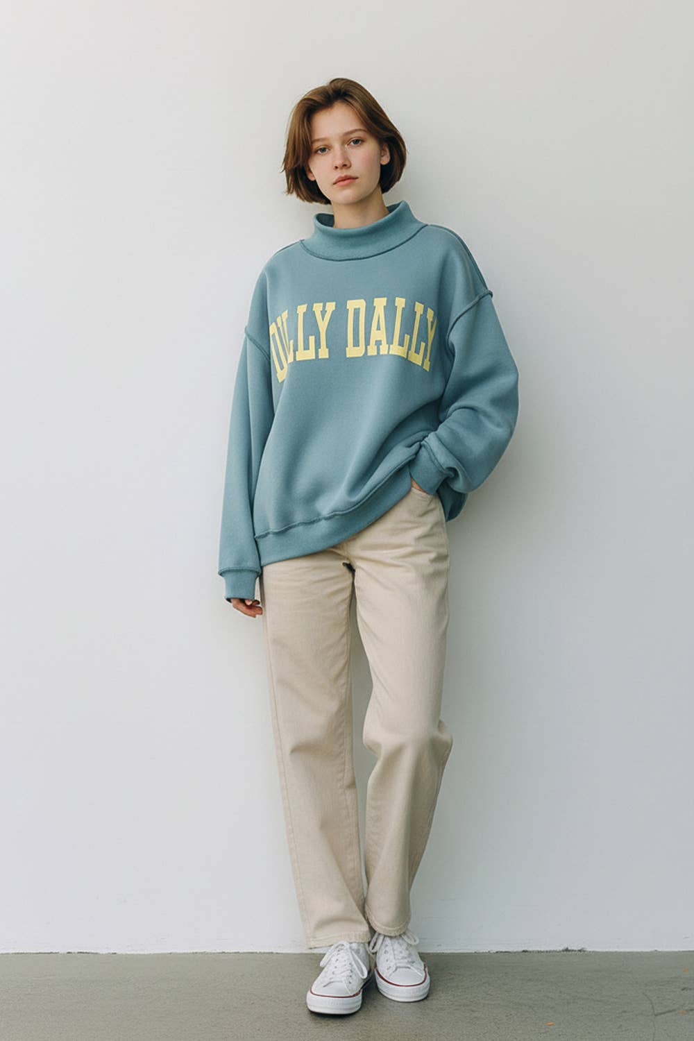 'DILLY DALLY' Mockneck Sweatshirt: Mint blue/Yellow