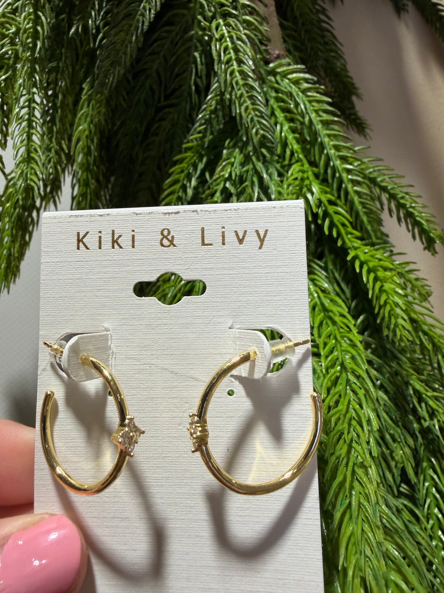 Quatrefoil Hoops