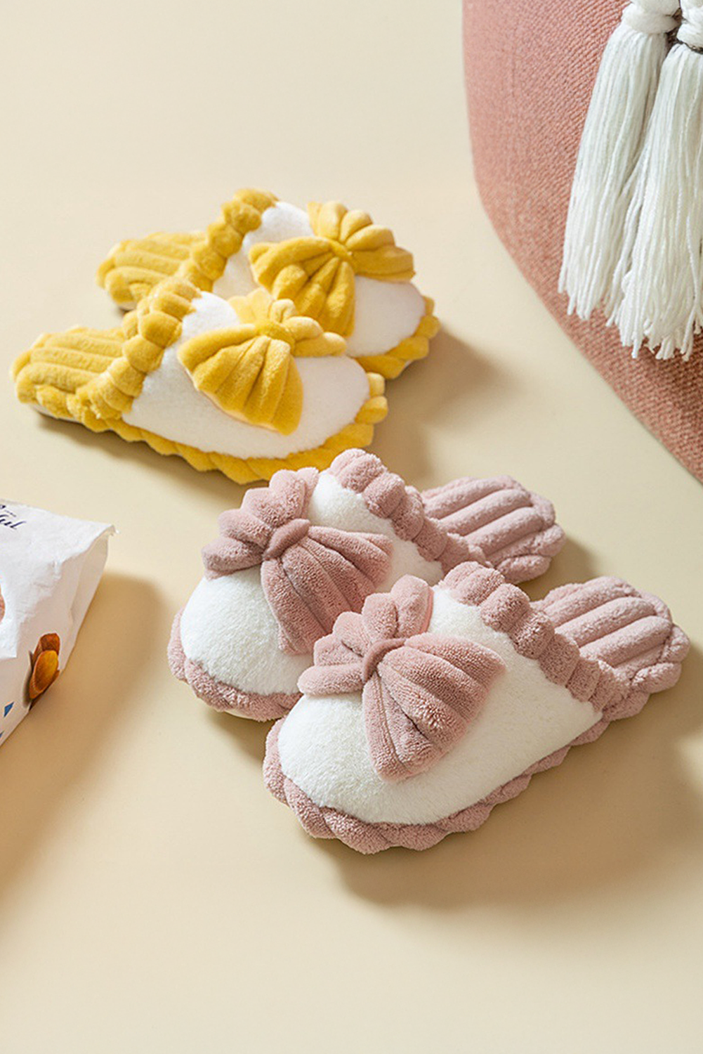 Bow Block Plush Slippers
