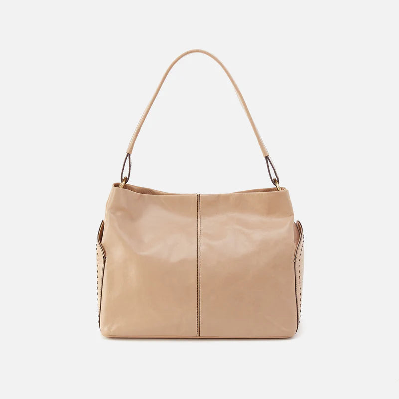 Seneca Shoulder Bag in Polished Leather - Sand