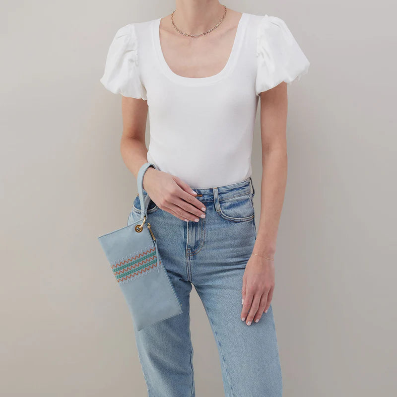 Vida Wristlet in Buffed Leather - Sky