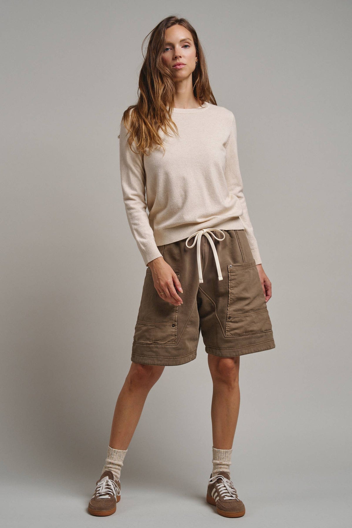 Soft Viscose Blend Crewneck Knit Pullover: Black / S-M-L:2-2-2