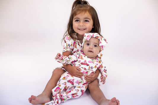 Puppy Chic (Posh Travel Dogs) Knotted Infant Gown : 0-3 mo