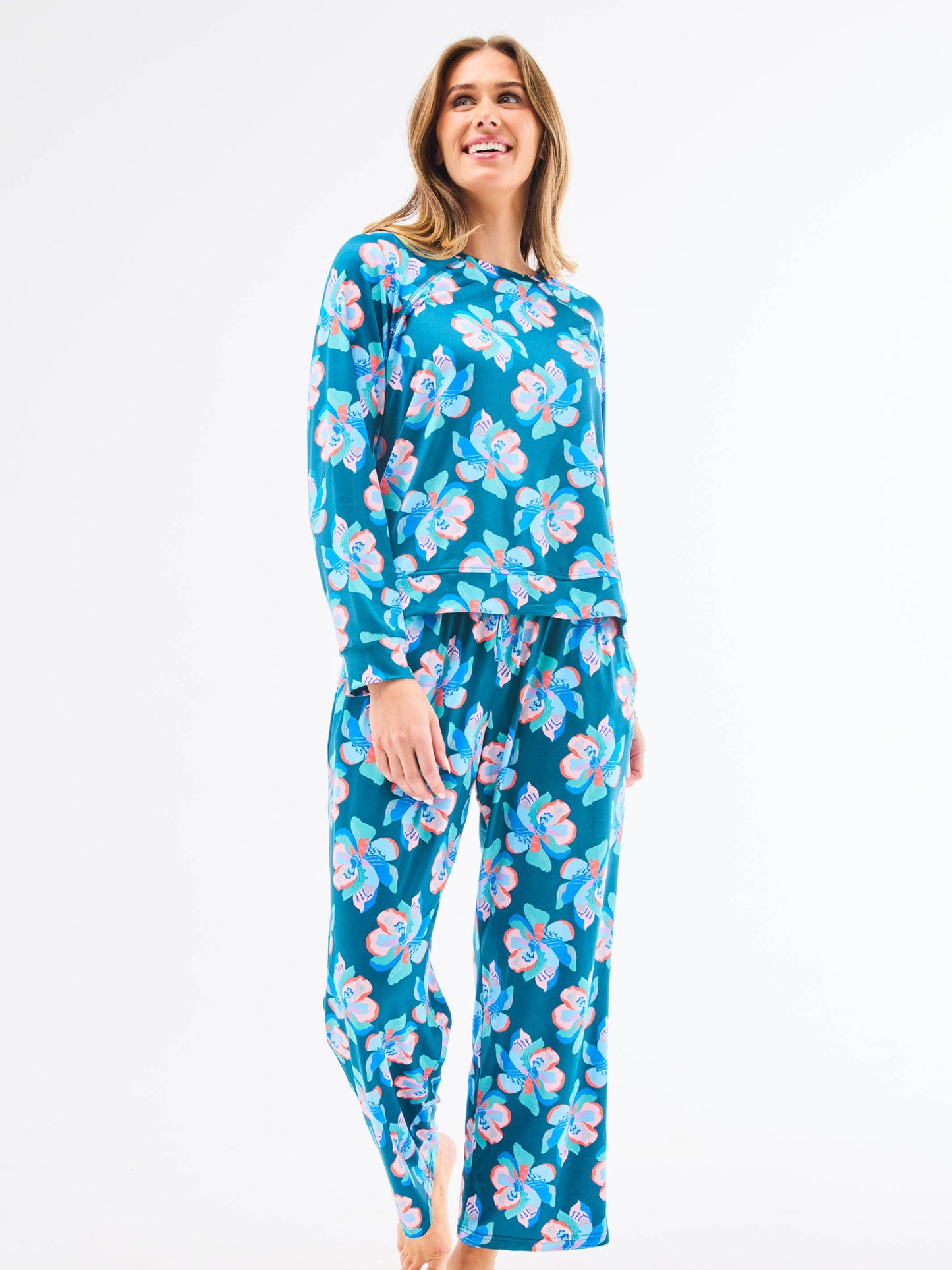 Women's Annie Pajama Pants Set | Center Stage Green