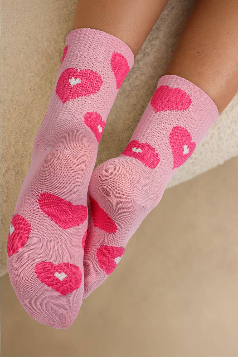 Heart Print Valentine Vibe Ribbed Trim Soft Crew Socks