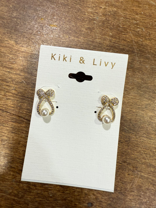 Bling Bow Pearl Stud