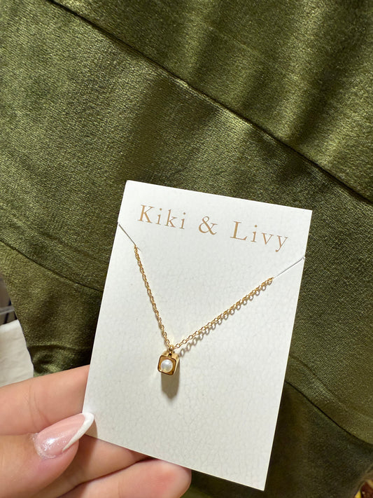 Teeny Single Pearl Square Necklace