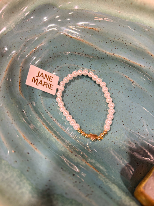 Gold, Pearl Beaded Stretch Bracelet with Gold Heart