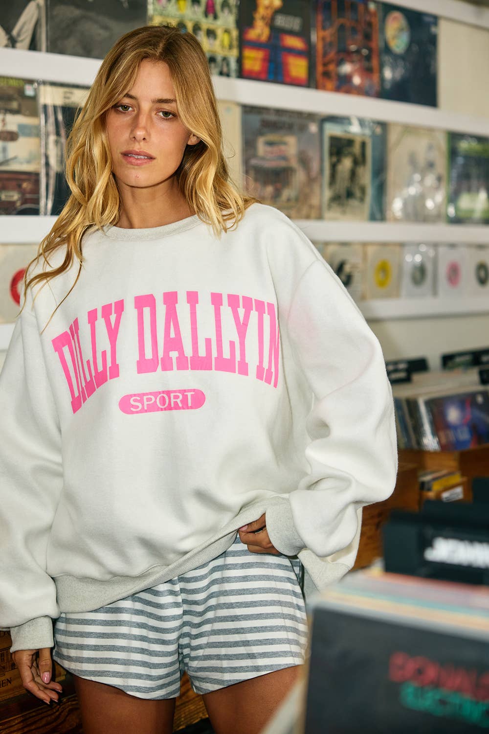 DILLYDALLYIN Reversible Oversized Sweatshirt ASH GREY
