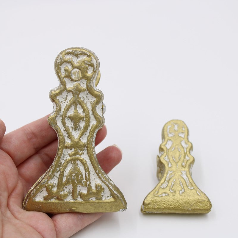 Gold Cast Iron Gold Clip