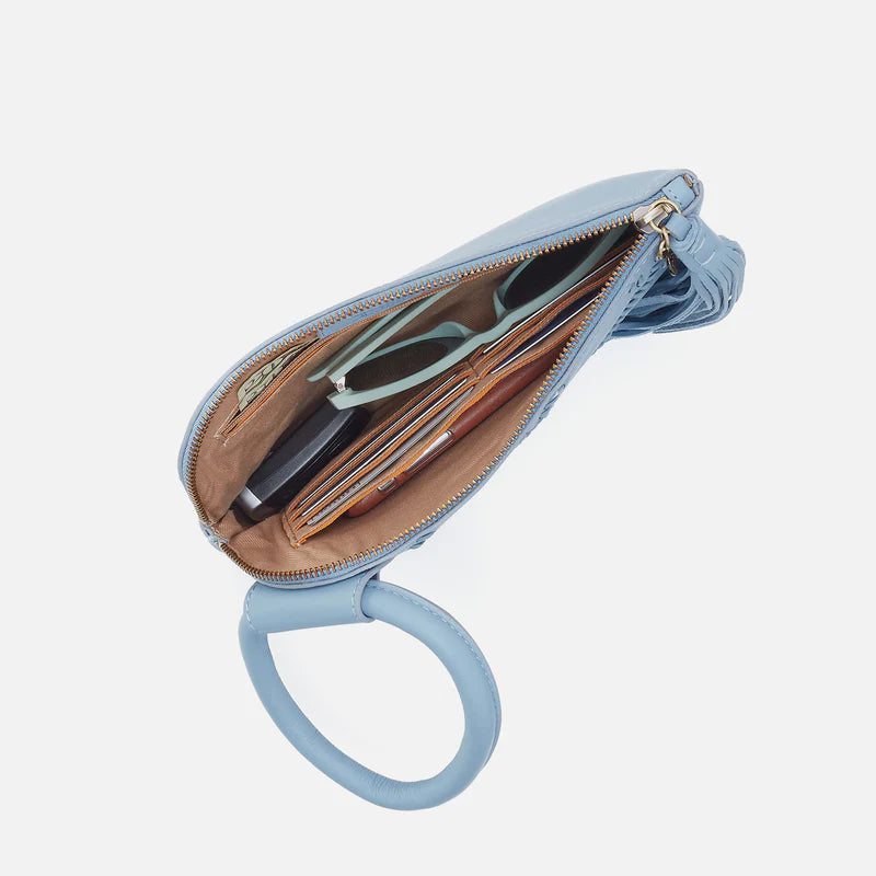Sable Wristlet - Cloud Leather | Bluebell