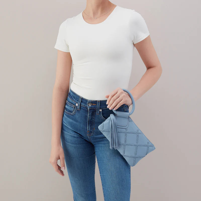 Sable Wristlet - Cloud Leather | Bluebell